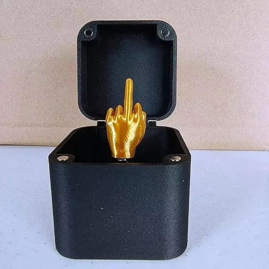 Doigt du Milieu dans la Boîte – Décoration Drôle et Cadeau Insolite